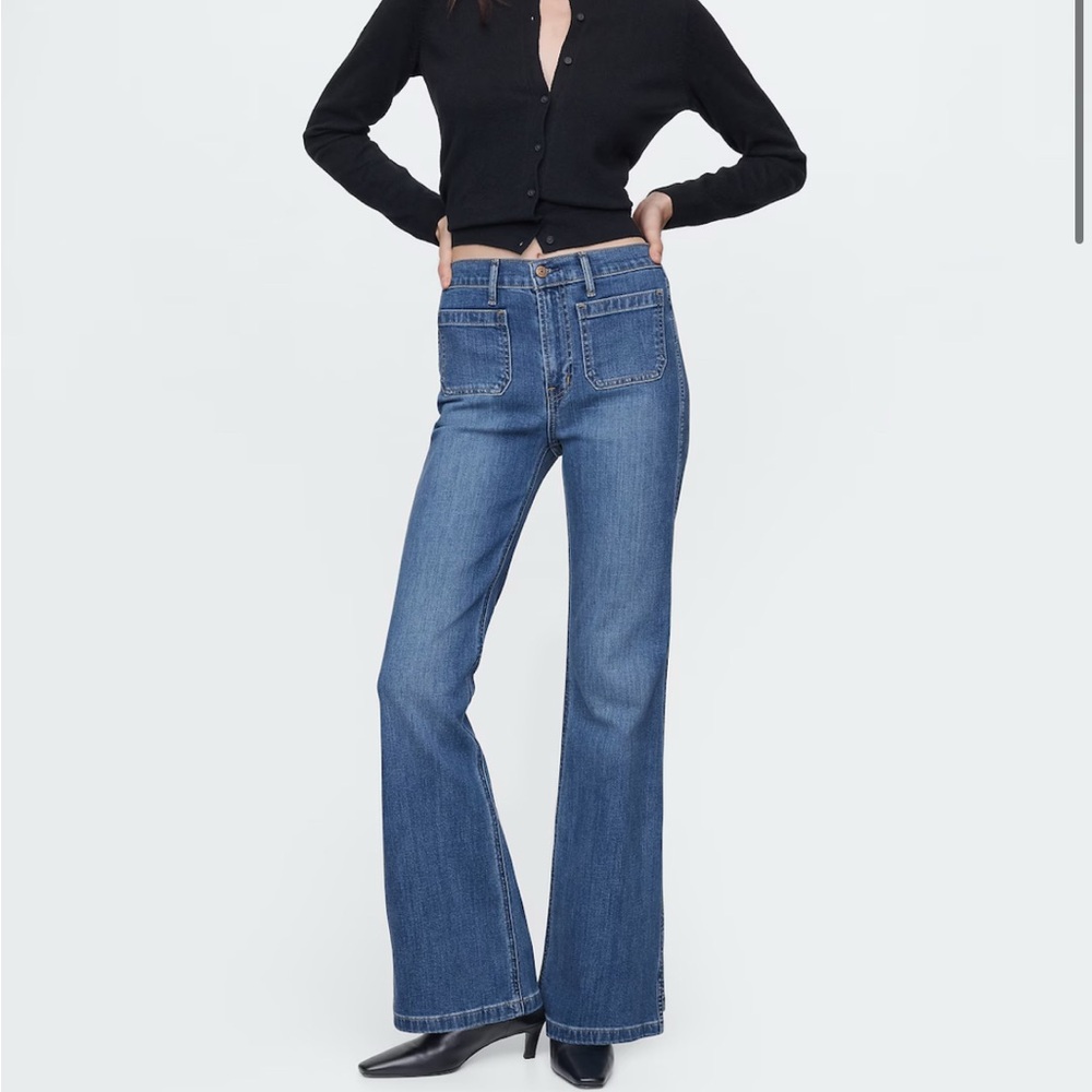GAP Women's Wide Leg Jeans in Classic Blue